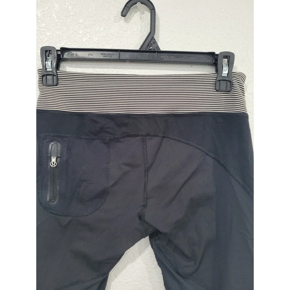 Lululemon‎ Black Striped Waist Capri Leggings Size 6 Cupped Ruched Ankle #P